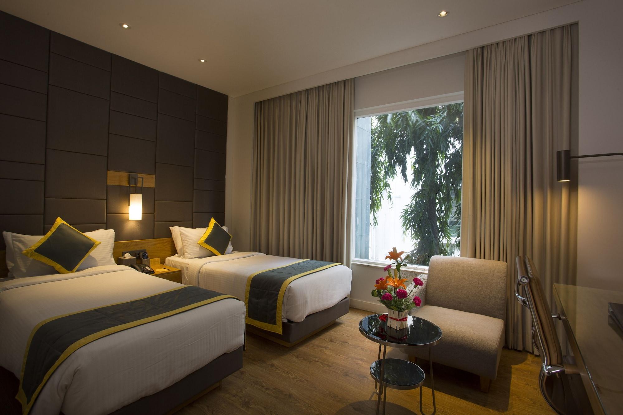 ฟาวเท่น ทรี บาย ทีจีไอ Hotel บังกาลอร์ ภายนอก รูปภาพ